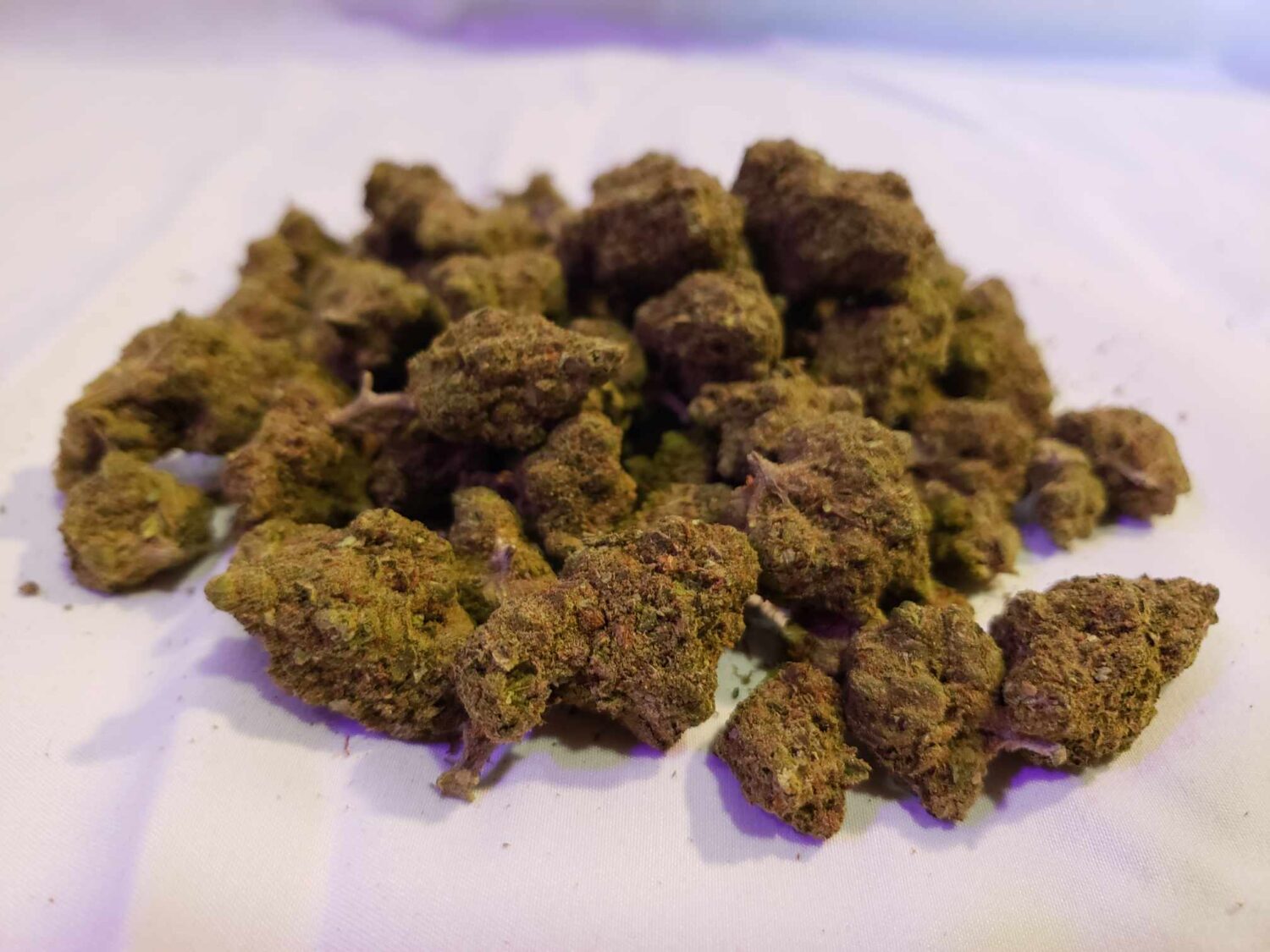 London Pound Cake - Indica Dominant 7g - Image 3