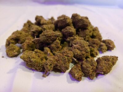 London Pound Cake - Indica Dominant 7g - Image 3